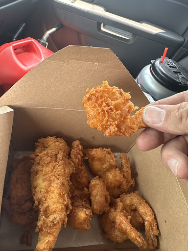 Photo of Basha’s Hot Chicken & Seafood - 11580 13 Mile Rd, Warren, MI 48093