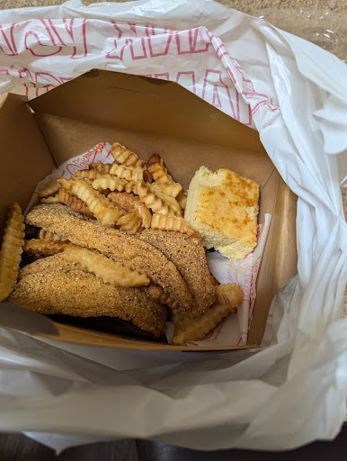 Photo of Basha’s Hot Chicken & Seafood - 11580 13 Mile Rd, Warren, MI 48093