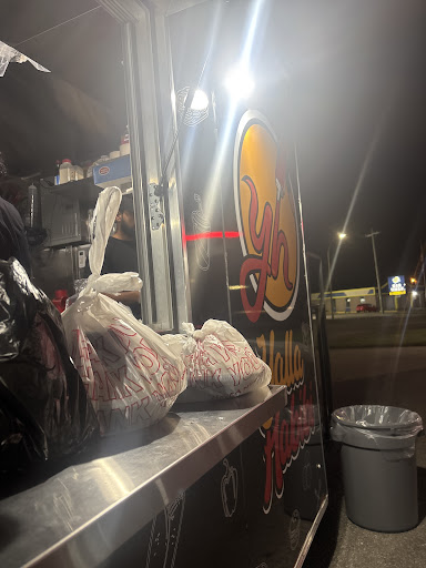 Photo of Yalla Habibi - 13610 12 Mile Rd, Warren, MI 48088