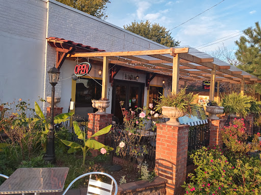 Photo of Gusto’s Pizza - 311 7th St, Salem, VA 24153