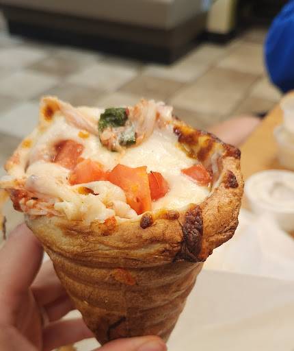 Photo of Basil Pizza Roanoke - 3403 Williamson Rd, Roanoke, VA 24012