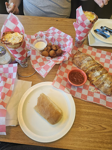 Photo of Basil Pizza Roanoke - 3403 Williamson Rd, Roanoke, VA 24012