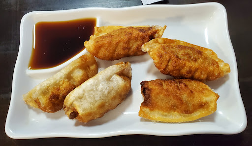 Photo of Momoya Ramen and Sushi - 2100 S 9th St D, Salina, KS 67401