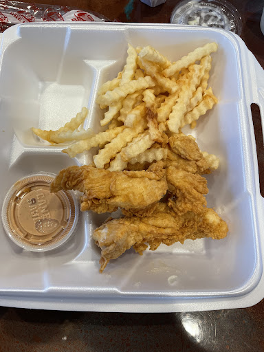 Photo of Raising Cane's Chicken Fingers - 5306 Milan Rd, Sandusky, OH 44870