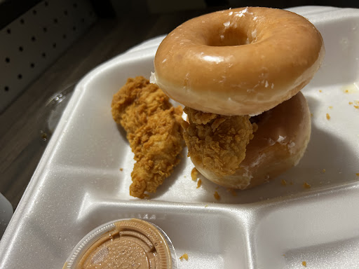 Photo of Raising Cane's Chicken Fingers - 5306 Milan Rd, Sandusky, OH 44870