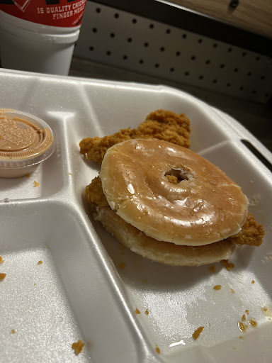 Photo of Raising Cane's Chicken Fingers - 5306 Milan Rd, Sandusky, OH 44870