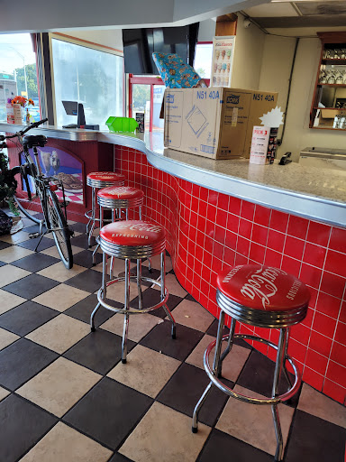 Photo of Friendly's - 1011 E Eau Gallie Blvd, Melbourne, FL 32937