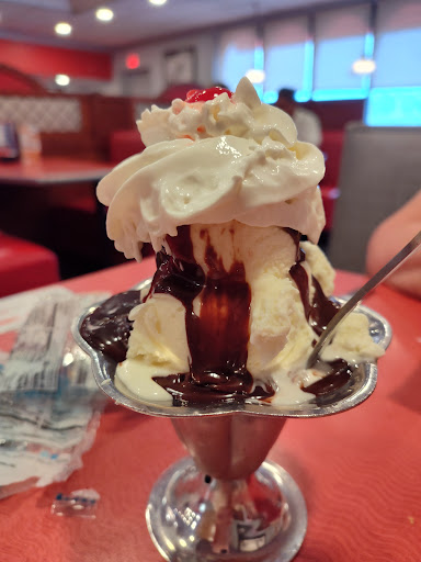 Photo of Friendly's - 1011 E Eau Gallie Blvd, Melbourne, FL 32937
