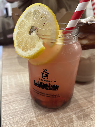 Photo of Holy Shakes Sault Ste. Marie - 701 Pine St Unit 2, Sault Ste. Marie, ON P6B 3G2, Canada