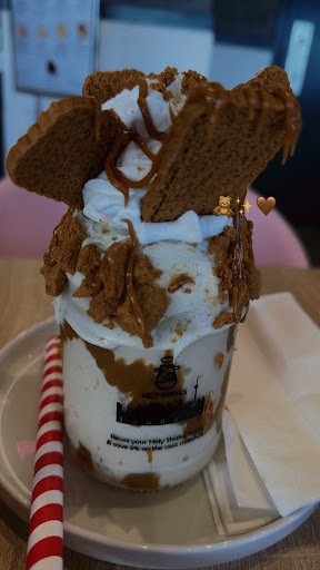 Photo of Holy Shakes Sault Ste. Marie - 701 Pine St Unit 2, Sault Ste. Marie, ON P6B 3G2, Canada