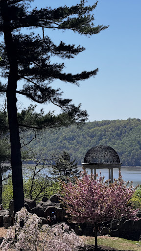 Photo of Falafel Aloush food truck - 973 N Broadway, Yonkers, NY 10701