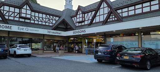 Photo of Seasons - Shopping Center, 1104 Wilmot Rd, Scarsdale, NY 10583