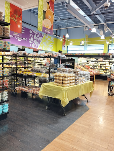 Photo of Seasons - Shopping Center, 1104 Wilmot Rd, Scarsdale, NY 10583