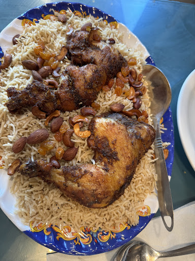 Photo of Desi Tadka - 927 W Golf Rd, Schaumburg, IL 60194