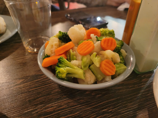 Photo of Vasco's Peri Peri SCHAUMBURG - 927 S Roselle Rd, Schaumburg, IL 60193