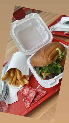 Photo of Ace Shawarma & Burgers - 3455 Jerome Ave, Bronx, NY 10467