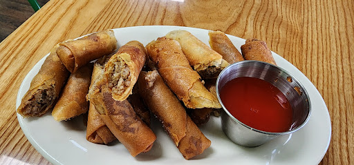 Photo of Whilma's Filipino Restaurant - 601 E Race Ave, Searcy, AR 72143