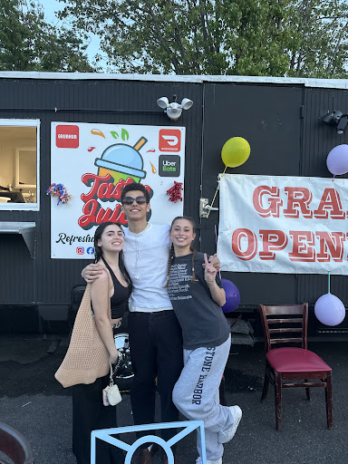Photo of Tasty Chicken Box - 2716 Washington Blvd, Arlington, VA 22201