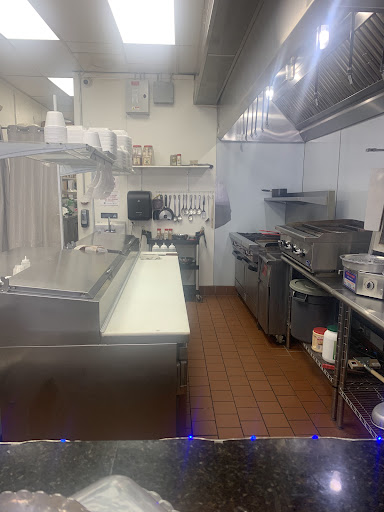 Photo of Mr. Shawarma - 4552 N Magnolia Ave, Chicago, IL 60640