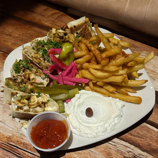 Photo of Aladdin Crown Pizza - 260 Crown St, New Haven, CT 06511