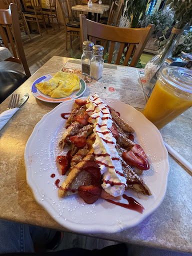 Photo of Chap's Grille - 1174 Chapel St, New Haven, CT 06511