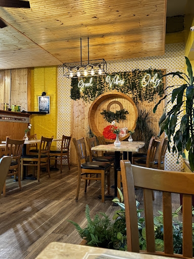 Photo of Chap's Grille - 1174 Chapel St, New Haven, CT 06511