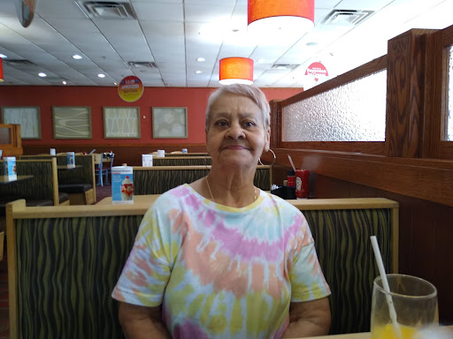 Photo of Friendly's - 940 Montauk Hwy, Shirley, NY 11967