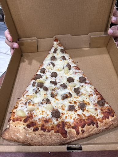 Photo of Pizza Corner (Halal) - 1501 U St NW, Washington, DC 20009