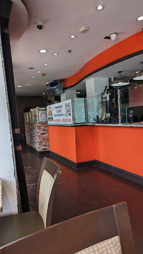 Photo of Pizza Corner (Halal) - 1501 U St NW, Washington, DC 20009