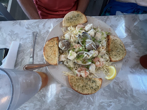 Photo of Pelican Alley Restaurant - 1009 Albee Rd W, Nokomis, FL 34275