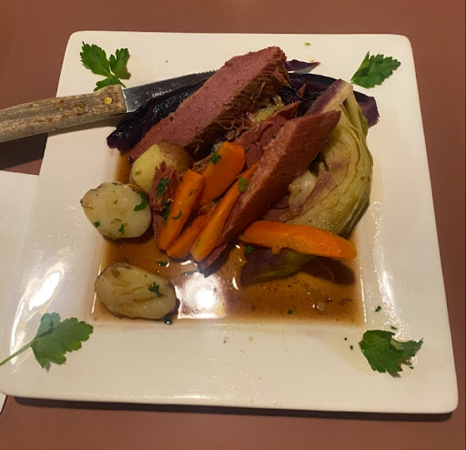 Photo of Royal II Restaurant and Grill - 715 MA-6A, Yarmouth Port, MA 02675