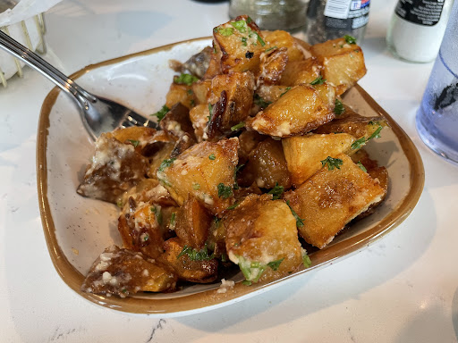 Photo of Meddys - 17255 Davenport St #111, Omaha, NE 68118