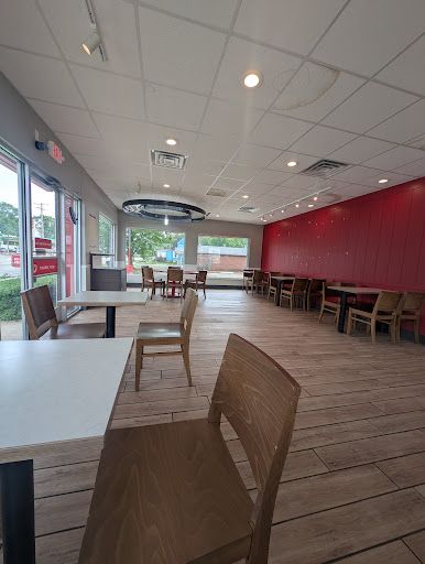 Photo of California Kitchen #2 - 1111 N 9th St, Springfield, IL 62702