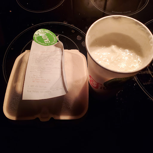 Photo of Friendly's - 562 N Main St, East Longmeadow, MA 01028