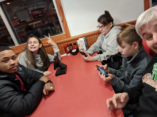 Photo of Friendly's - 562 N Main St, East Longmeadow, MA 01028