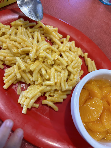 Photo of Friendly's - 562 N Main St, East Longmeadow, MA 01028