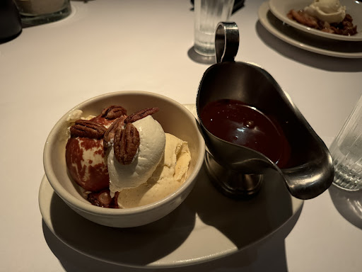 Photo of East Hampton Grill - 99 N Main St, East Hampton, NY 11937