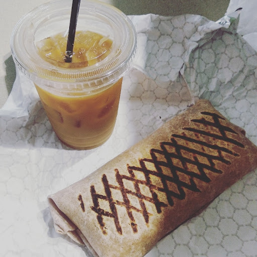 Photo of Longboards Wraps & Bowls - 106 S 7th St, St Joseph, MO 64501