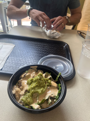 Photo of Longboards Wraps & Bowls - 106 S 7th St, St Joseph, MO 64501