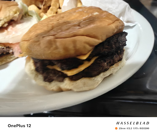 Photo of Omars Food Shop - 1307 Goodfellow Blvd, St. Louis, MO 63112