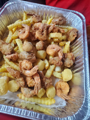 Photo of GATOR FISH N' CHICKEN - 2105 Osborne Rd, St Marys, GA 31558