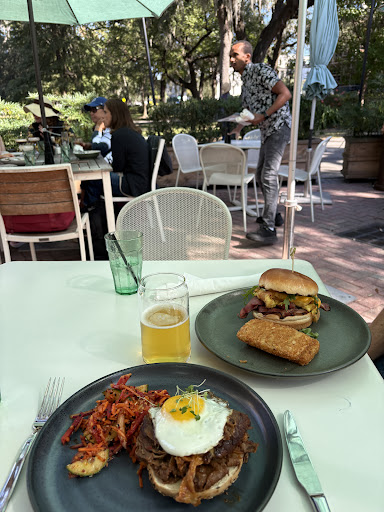 Photo of Collins Quarter at Forsyth - 621 Drayton St, Savannah, GA 31401