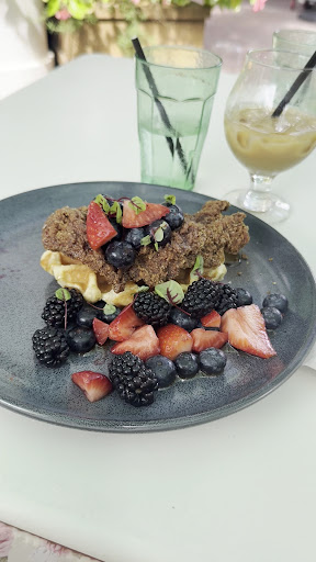 Photo of Collins Quarter at Forsyth - 621 Drayton St, Savannah, GA 31401