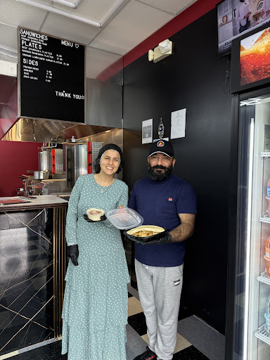 Photo of 525 Shawarma - 2445 E Washington Ave Ste 104, Vinton, VA 24179