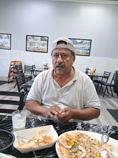 Photo of Baghdad Restaurant - 4055 17 Mile Rd, Sterling Heights, MI 48310