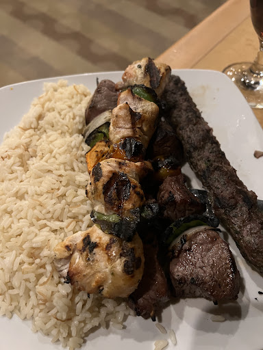 Photo of Ike's Restaurant - 38550 Van Dyke Ave, Sterling Heights, MI 48312