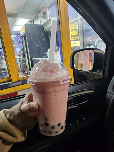 Photo of B's Egg Rolls drive-thru - 2810 Plover Rd, Plover, WI 54467