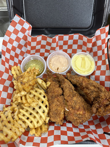 Photo of Fast Food Restaurant - Blazin Hot Chicken - 1920 E Houston River Rd, Westlake, LA 70669