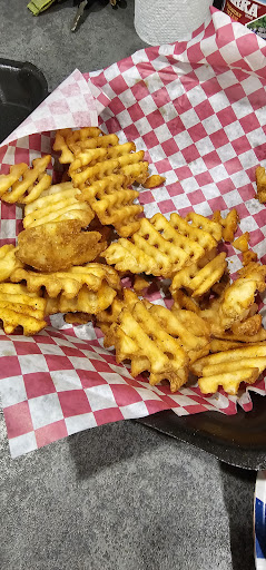 Photo of Fast Food Restaurant - Blazin Hot Chicken - 1920 E Houston River Rd, Westlake, LA 70669