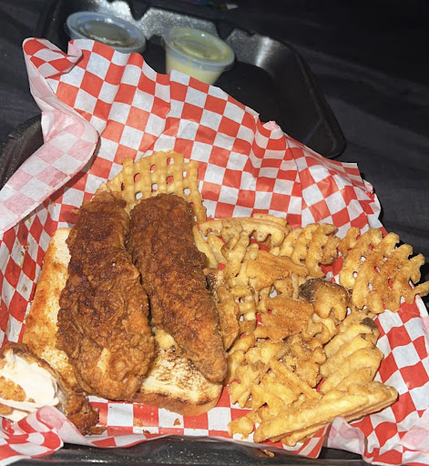 Photo of Fast Food Restaurant - Blazin Hot Chicken - 1920 E Houston River Rd, Westlake, LA 70669